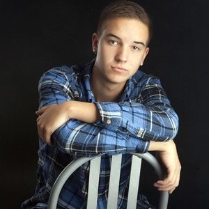 Meet your Posher, Connor